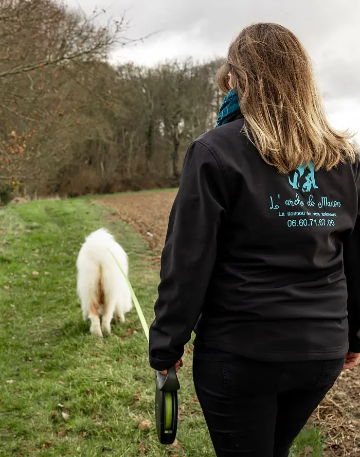 Service de promenades pour animaux de compagnie par Manon, pet sitter à Rouen